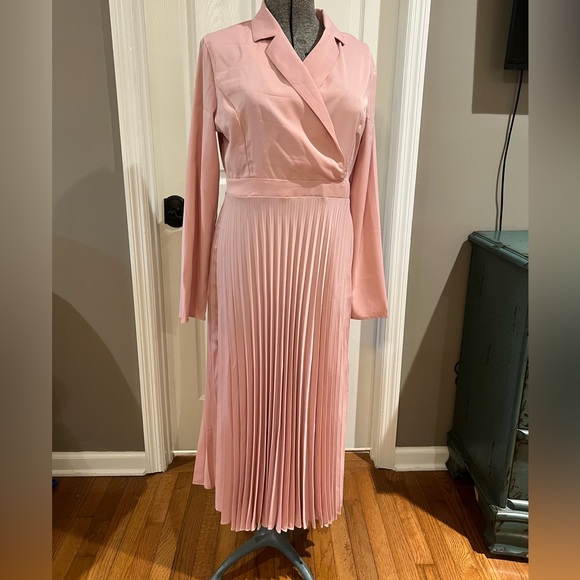 Retro style pink satin dress pleated skirt side zip size L - Picture 2 of 6